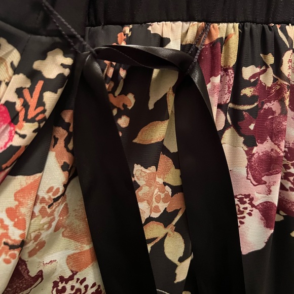 SLNY size 6 formal dress - Picture 5 of 8